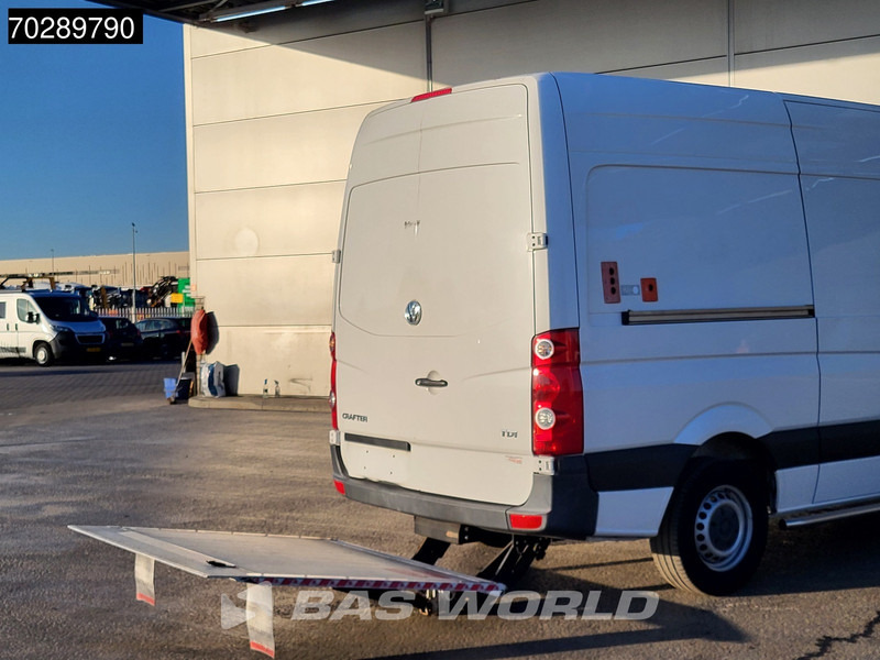 Volkswagen Crafter 109pk D'Hollandia Laadklep L3H3 Airco Cruise L2H2 11m3 Airco Cruise control - Kis furgon: 3 kép. Volkswagen Crafter 109pk D'Hollandia Laadklep L3H3 Airco Cruise L2H2 11m3 Airco Cruise control - Kis furgon: 3 kép.