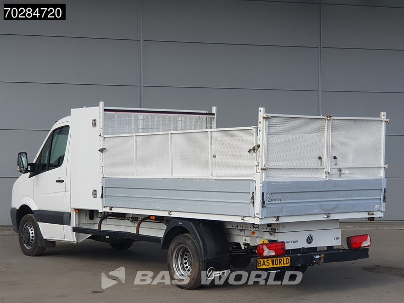 Volkswagen Crafter 136pk Open Laadbak met Kist Dubbellucht 3,5t Trekhaak Airco Euro6 Tipper Benne Kieper Airco Trekhaak - Platós kisteherautó: 2 kép. Volkswagen Crafter 136pk Open Laadbak met Kist Dubbellucht 3,5t Trekhaak Airco Euro6 Tipper Benne Kieper Airco Trekhaak - Platós kisteherautó: 2 kép.