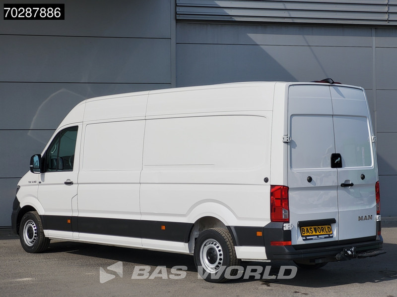 Volkswagen Crafter 140pk L4H3 Trekhaak Airco Cruise Camera Parkeersensoren Euro6 L3H2 15m3 Airco Trekhaak - Furgon: 2 kép. Volkswagen Crafter 140pk L4H3 Trekhaak Airco Cruise Camera Parkeersensoren Euro6 L3H2 15m3 Airco Trekhaak - Furgon: 2 kép.