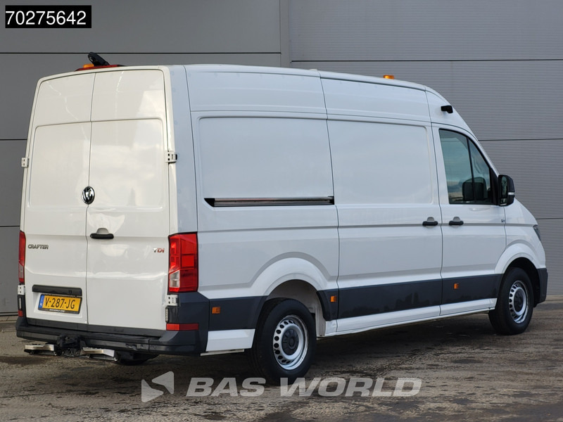 Volkswagen Crafter 177pk Automaat L3H3 Trekhaak Euro6 Airco Cruise Parkeersensoren L2H2 11m3 Airco Cruise control - Furgon: 5 kép. Volkswagen Crafter 177pk Automaat L3H3 Trekhaak Euro6 Airco Cruise Parkeersensoren L2H2 11m3 Airco Cruise control - Furgon: 5 kép.
