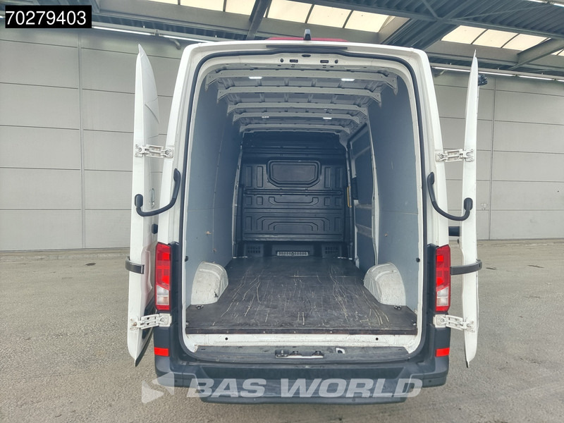 Volkswagen E-Crafter 136pk Elektrisch Automaat L3H3 115 WLTP 36kWh LED Airco Cruise Camera Parkeersensoren L2H2 11m3 Airco Cruise control - Furgon, Elektromos kisteherautó: 3 kép. Volkswagen E-Crafter 136pk Elektrisch Automaat L3H3 115 WLTP 36kWh LED Airco Cruise Camera Parkeersensoren L2H2 11m3 Airco Cruise control - Furgon, Elektromos kisteherautó: 3 kép.