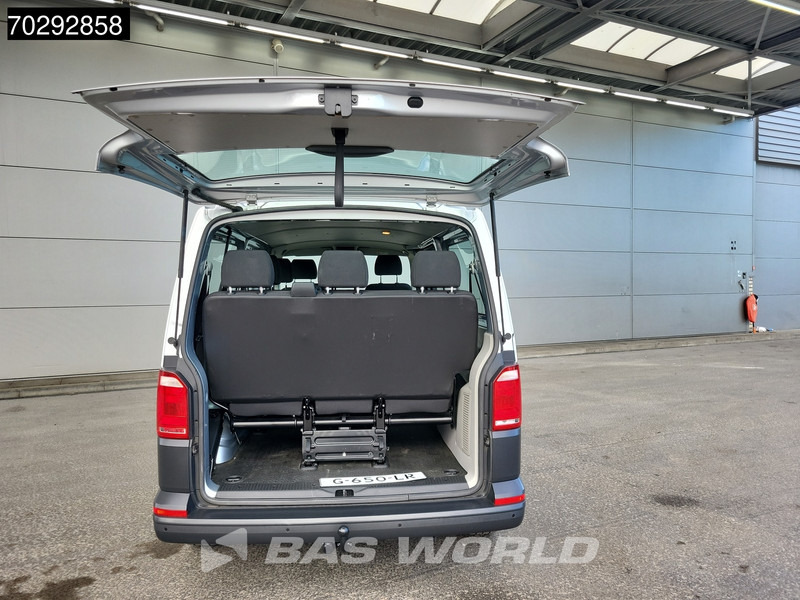 Volkswagen Transporter Incl. BPM + BTW Personenvervoer L2H1 Trekhaak Navi Airco Cruise Camera Parkeersensoren Kombi TV Taxi Euro6 Airco Trekhaak Cruise - Minibusz, Kisbusz: 3 kép. Volkswagen Transporter Incl. BPM + BTW Personenvervoer L2H1 Trekhaak Navi Airco Cruise Camera Parkeersensoren Kombi TV Taxi Euro6 Airco Trekhaak Cruise - Minibusz, Kisbusz: 3 kép.