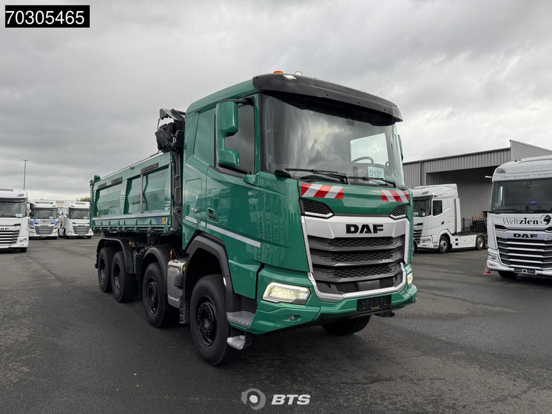 DAF XF 530 8X4 NEW Meiller 3 sided tipper Big-Axle Intarder Automatic Euro 6 - Billenőplatós teherautó: 3 kép. DAF XF 530 8X4 NEW Meiller 3 sided tipper Big-Axle Intarder Automatic Euro 6 - Billenőplatós teherautó: 3 kép.