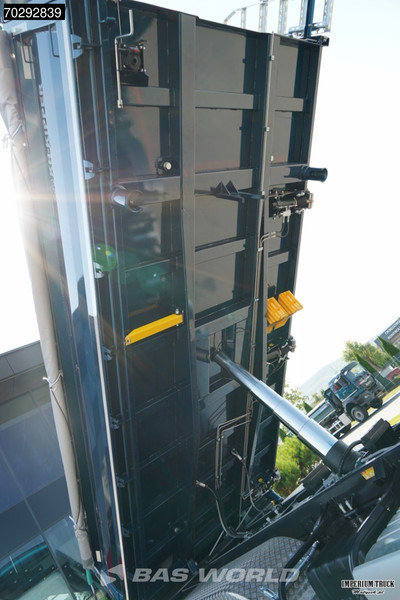 MAN TGS 41.480 TGS 8X8 - Billenőplatós teherautó: 2 kép. MAN TGS 41.480 TGS 8X8 - Billenőplatós teherautó: 2 kép.