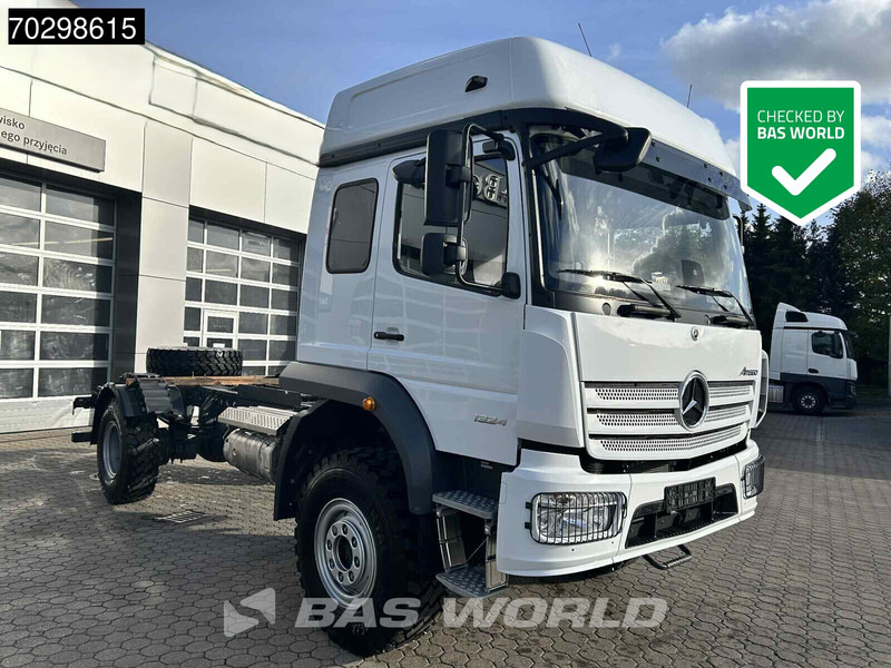 Mercedes-Benz Atego 1324 Atego 4X4 NEW 13.5tons 4x4 chassis Steelsuspension Automatic Euro 6 - Alvaz teherautó: 1 kép. Mercedes-Benz Atego 1324 Atego 4X4 NEW 13.5tons 4x4 chassis Steelsuspension Automatic Euro 6 - Alvaz teherautó: 1 kép.