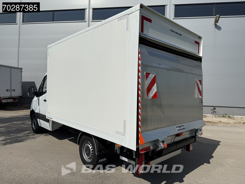 Mercedes-Benz Sprinter 317 CDI Laadklep Zijdeur Bakwagen Airco Cruise MBUX CarPlay D'Hollandia Euro6 Meubelbak Koffer 15m3 A/C Cruise control - Dobozos kisteherautó: 2 kép. Mercedes-Benz Sprinter 317 CDI Laadklep Zijdeur Bakwagen Airco Cruise MBUX CarPlay D'Hollandia Euro6 Meubelbak Koffer 15m3 A/C Cruise control - Dobozos kisteherautó: 2 kép.