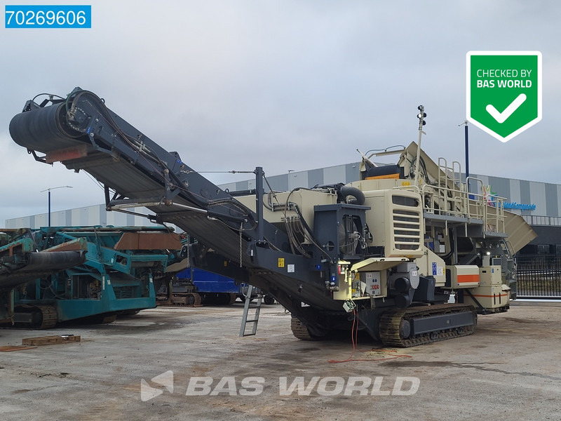 Metso LT 300HP - Törőgép: 1 kép. Metso LT 300HP - Törőgép: 1 kép.