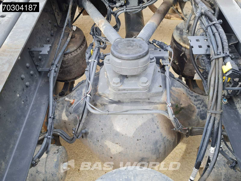 Nyergesvontató DAF XF 530 4X2 Retarder Hydraulik: 14 kép. Nyergesvontató DAF XF 530 4X2 Retarder Hydraulik: 14 kép.