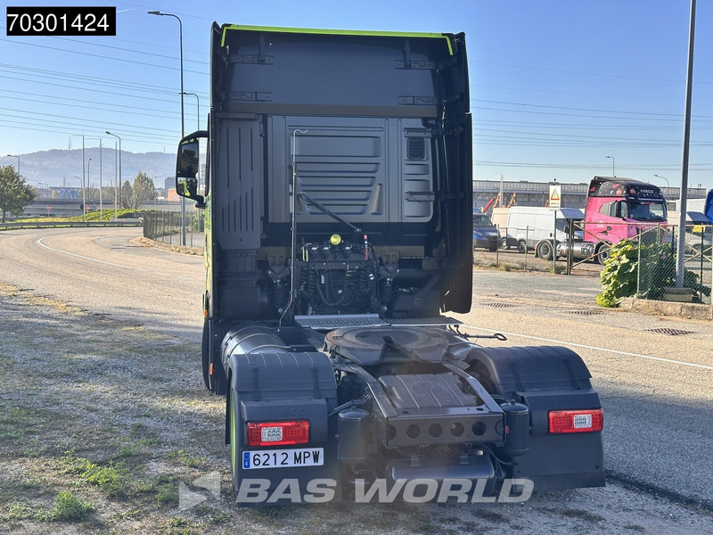 Iveco S-Way 460 4X2 Metallica Edition! LNG Full-Air Retarder 2xTanks Standklima Euro 6 - Nyergesvontató: 2 kép. Iveco S-Way 460 4X2 Metallica Edition! LNG Full-Air Retarder 2xTanks Standklima Euro 6 - Nyergesvontató: 2 kép.