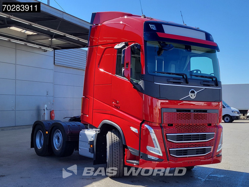 Volvo FH 500 6X2 Retarder I-Parkcool Lift-Lenkachse ACC LED Euro 6 - Nyergesvontató: 3 kép. Volvo FH 500 6X2 Retarder I-Parkcool Lift-Lenkachse ACC LED Euro 6 - Nyergesvontató: 3 kép.