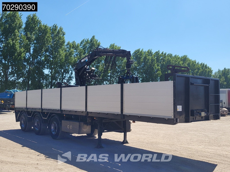 Pacton TPD347 TUV 02/26 2x Steering Axle Crane 16R - Platós félpótkocsi: 3 kép. Pacton TPD347 TUV 02/26 2x Steering Axle Crane 16R - Platós félpótkocsi: 3 kép.