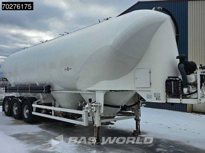 SPITZER SF2755/4P 3 axles 55 m3 Liftachse - Tartályos félpótkocsi: 3 kép. SPITZER SF2755/4P 3 axles 55 m3 Liftachse - Tartályos félpótkocsi: 3 kép.