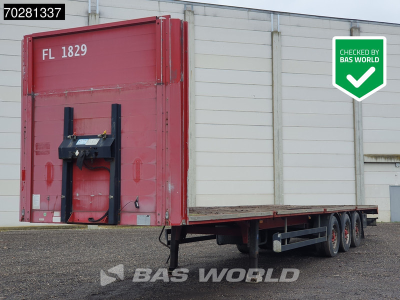 Schwarzmüller SPA 3/E - Platós félpótkocsi: 1 kép. Schwarzmüller SPA 3/E - Platós félpótkocsi: 1 kép.