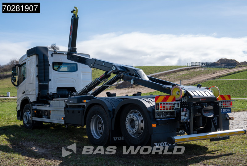 Volvo FM 500 6X2 21 Tonnes Hiab VLT21s59 Liftachse Euro 6 - Horgos rakodó teherautó: 2 kép. Volvo FM 500 6X2 21 Tonnes Hiab VLT21s59 Liftachse Euro 6 - Horgos rakodó teherautó: 2 kép.