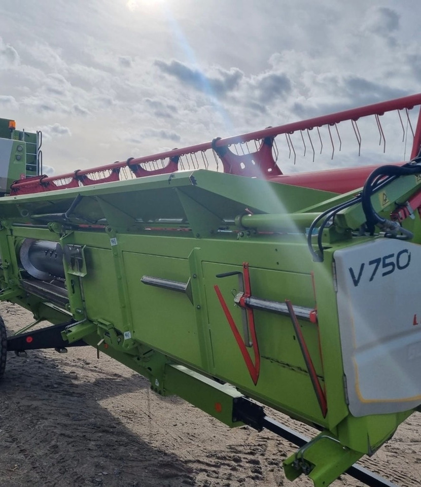 Claas Lexion 660 + claas vario 750  lízing Claas Lexion 660 + claas vario 750: 17 kép.
