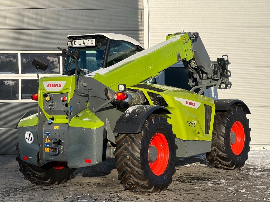 Claas Scorpion 746 VP - Teleszkópos rakodó: 5 kép. Claas Scorpion 746 VP - Teleszkópos rakodó: 5 kép.