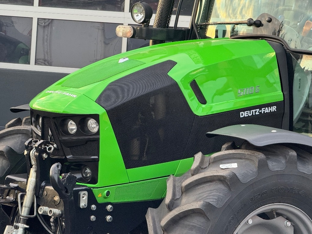 Deutz-fahr 5110 G - Traktor: 3 kép. Deutz-fahr 5110 G - Traktor: 3 kép.