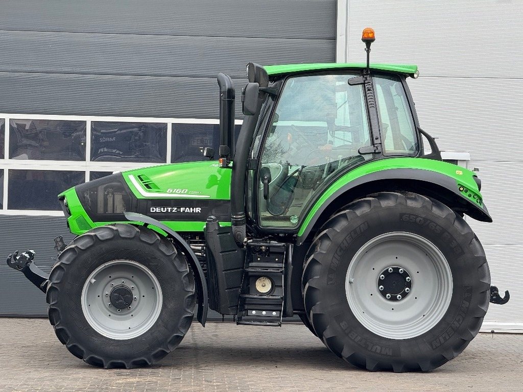 Deutz-fahr 6160 C Shift - Traktor: 5 kép. Deutz-fahr 6160 C Shift - Traktor: 5 kép.