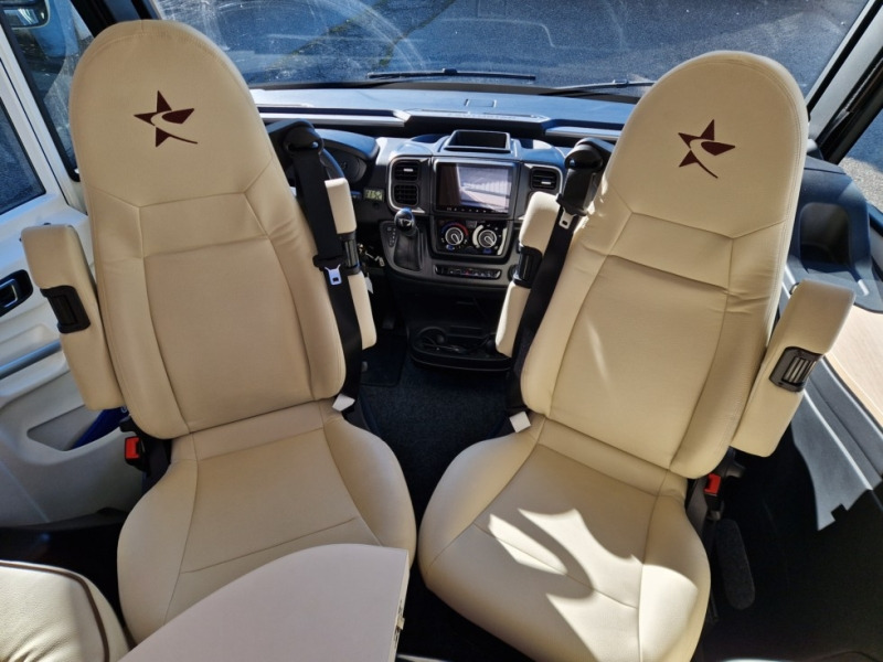 Autostar Passion I730 LCA - Integrált lakóautó: 5 kép. Autostar Passion I730 LCA - Integrált lakóautó: 5 kép.