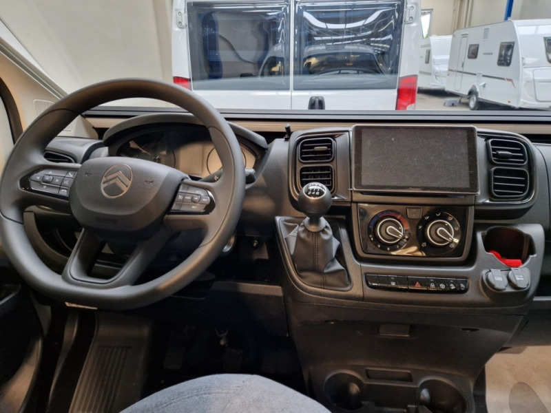 Chausson First Line V594L - Kempingautó: 5 kép. Chausson First Line V594L - Kempingautó: 5 kép.