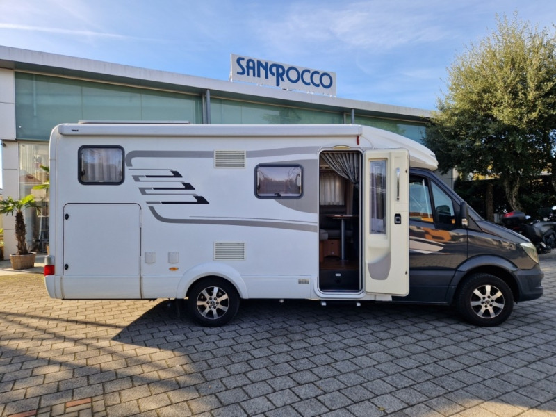 Hymer MLT 580 - Félintegrált lakóautó: 2 kép. Hymer MLT 580 - Félintegrált lakóautó: 2 kép.