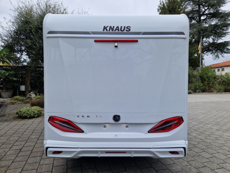 Knaus Van TI 640 MEG Vansation - Félintegrált lakóautó: 3 kép. Knaus Van TI 640 MEG Vansation - Félintegrált lakóautó: 3 kép.