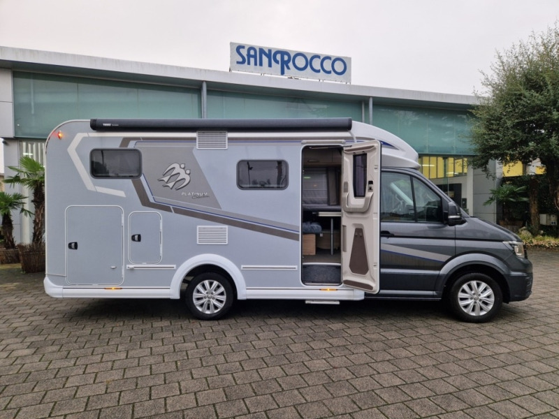 Knaus Van Ti Plus 650 MEG Platinum Selection - Kempingautó: 2 kép. Knaus Van Ti Plus 650 MEG Platinum Selection - Kempingautó: 2 kép.