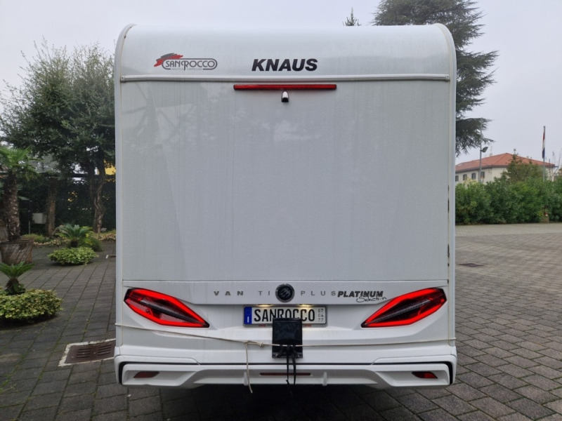Knaus Van Ti Plus 650 MEG Platinum Selection - Félintegrált lakóautó: 3 kép. Knaus Van Ti Plus 650 MEG Platinum Selection - Félintegrált lakóautó: 3 kép.