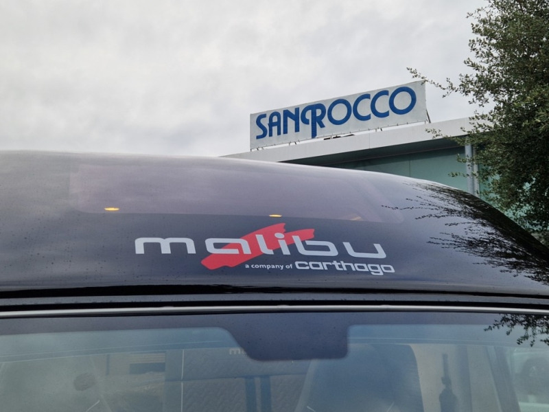 Malibu Van First Class two rooms GT Skyview 640 LE RB - Integrált lakóautó: 5 kép. Malibu Van First Class two rooms GT Skyview 640 LE RB - Integrált lakóautó: 5 kép.