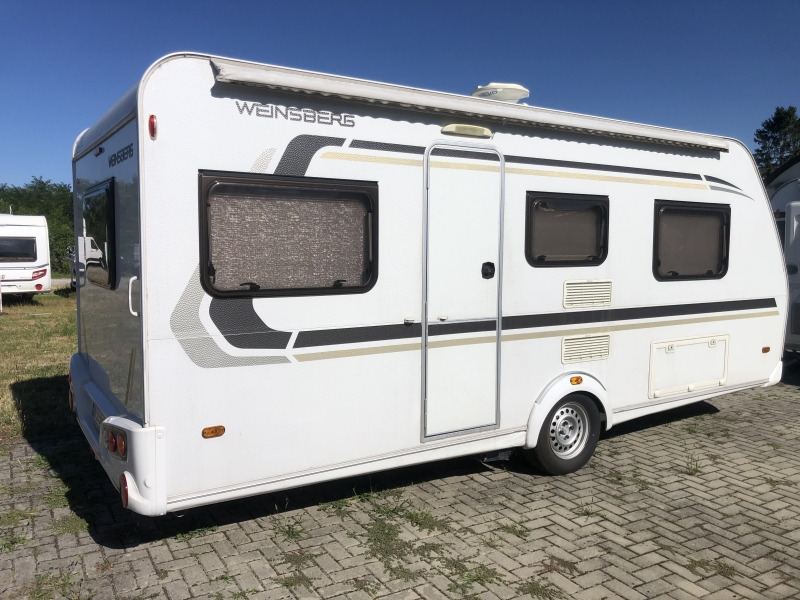 WEINSBERG CARAONE 480 EU - Lakókocsi: 2 kép. WEINSBERG CARAONE 480 EU - Lakókocsi: 2 kép.