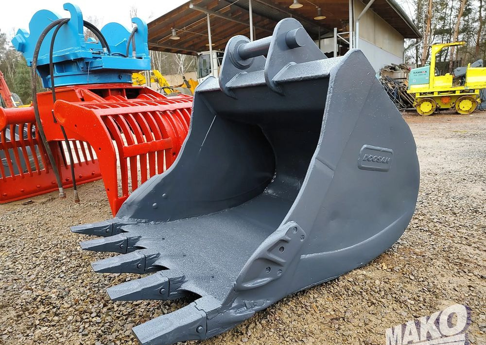 Łyżka Doosan 140cm do koparki Miller fi 90 - Adapterek - Építőipari gépek: 1 kép. Łyżka Doosan 140cm do koparki Miller fi 90 - Adapterek - Építőipari gépek: 1 kép.