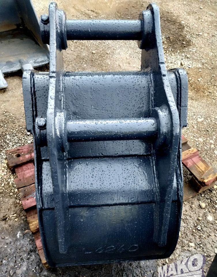 Łyżka Strickland 60cm do koparki Miller fi 65 - Adapterek - Építőipari gépek: 4 kép. Łyżka Strickland 60cm do koparki Miller fi 65 - Adapterek - Építőipari gépek: 4 kép.