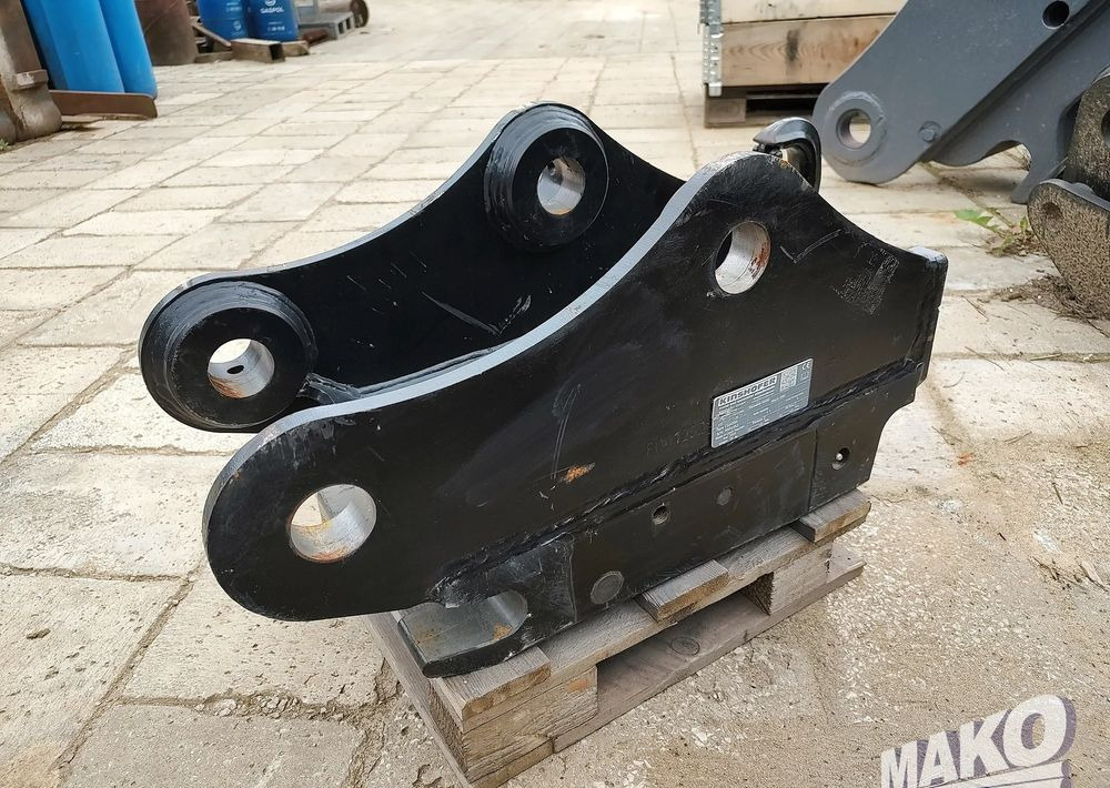 Szybkozłącze mechaniczne Kinshofer S45 - Adapterek - Építőipari gépek: 3 kép. Szybkozłącze mechaniczne Kinshofer S45 - Adapterek - Építőipari gépek: 3 kép.