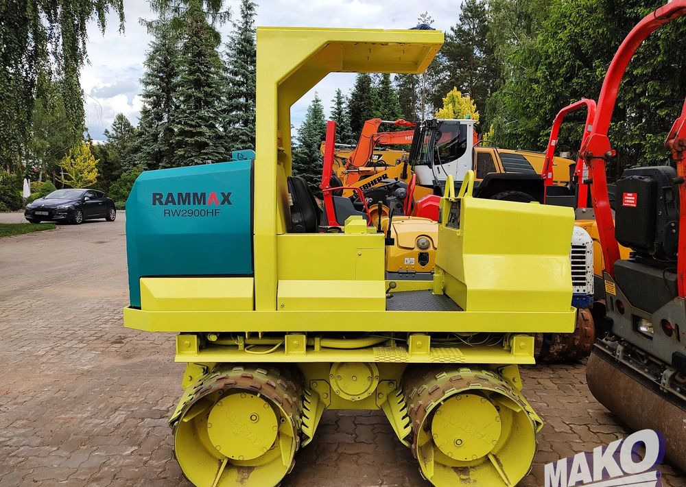 Ammann RAMMAX RW2900-HF - Henger: 2 kép. Ammann RAMMAX RW2900-HF - Henger: 2 kép.