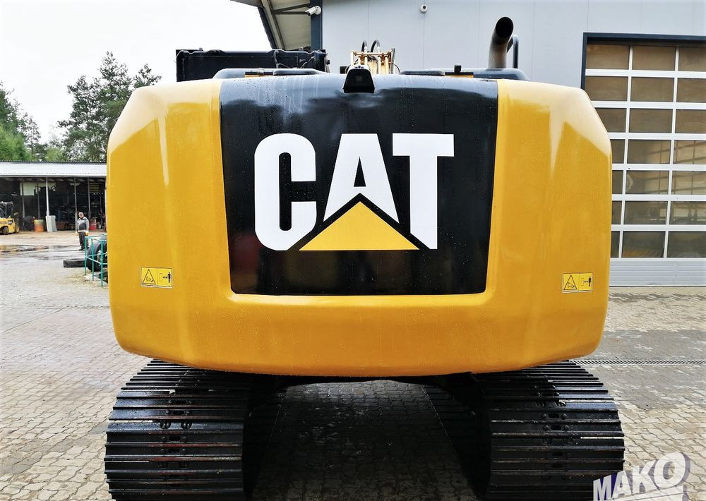 Caterpillar 312E - Lánctalpas kotró: 4 kép. Caterpillar 312E - Lánctalpas kotró: 4 kép.