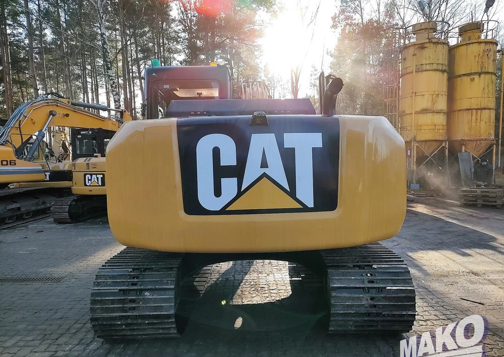 Caterpillar 313FLGC - Lánctalpas kotró: 3 kép. Caterpillar 313FLGC - Lánctalpas kotró: 3 kép.