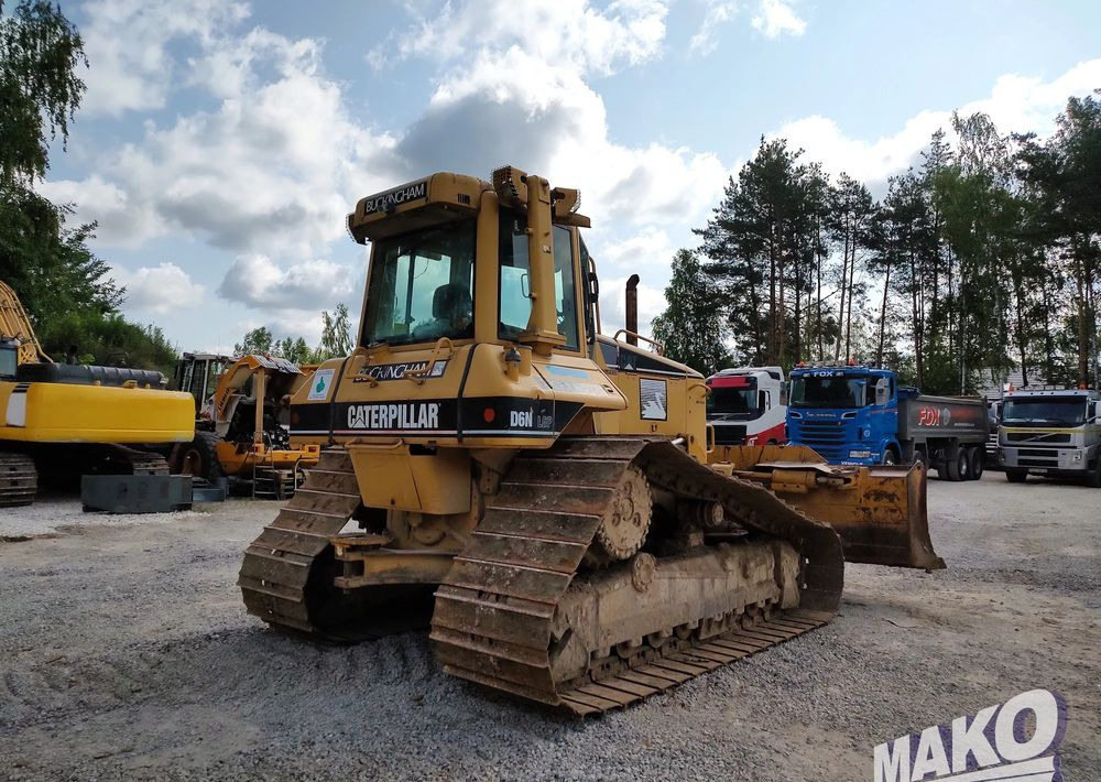 Caterpillar D6N LGP - Buldózer: 5 kép. Caterpillar D6N LGP - Buldózer: 5 kép.