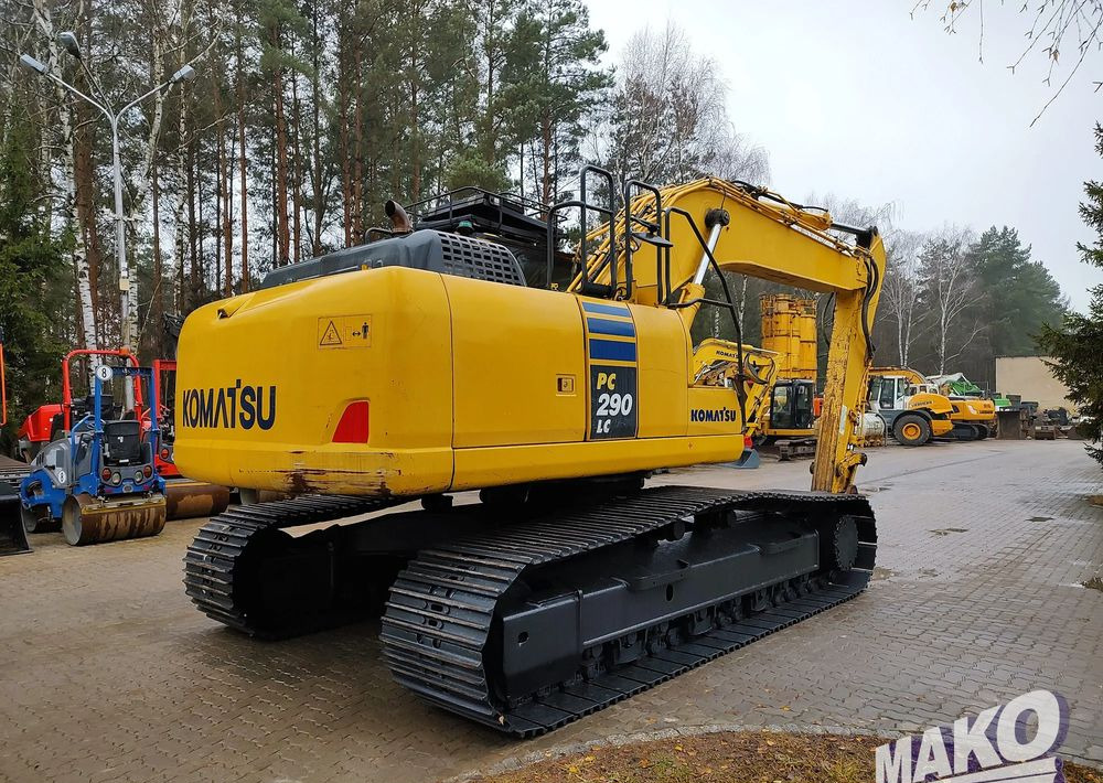 Komatsu PC290LC-10 - Lánctalpas kotró: 5 kép. Komatsu PC290LC-10 - Lánctalpas kotró: 5 kép.