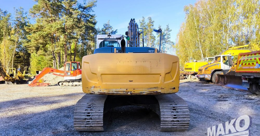 Liebherr R906 LC Litronic - Lánctalpas kotró: 3 kép. Liebherr R906 LC Litronic - Lánctalpas kotró: 3 kép.