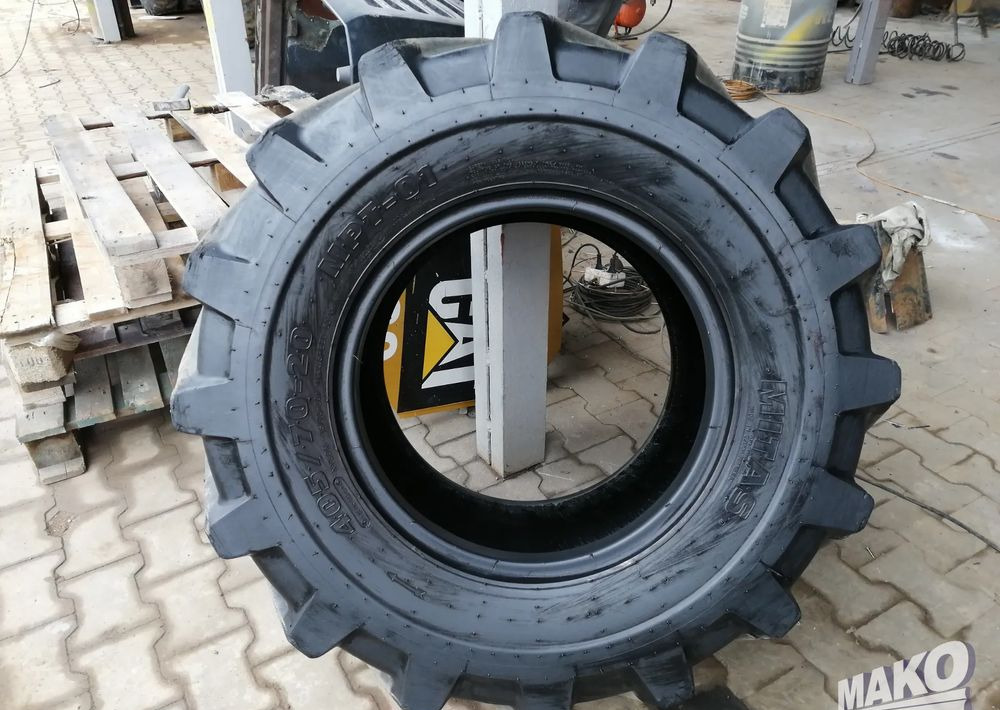 Opony Mitas MPT-01 405/70-20 - Gumiabroncs - Építőipari gépek: 1 kép. Opony Mitas MPT-01 405/70-20 - Gumiabroncs - Építőipari gépek: 1 kép.
