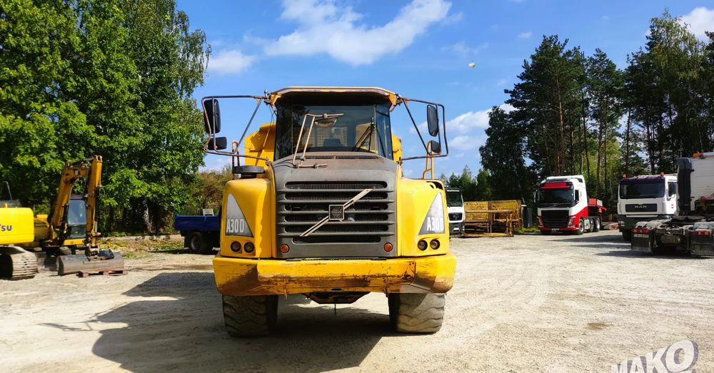 Dömper Volvo A30D: 8 kép.