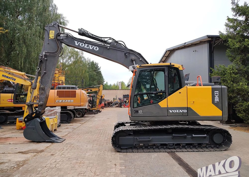 Volvo EC140 EL - Lánctalpas kotró: 1 kép. Volvo EC140 EL - Lánctalpas kotró: 1 kép.