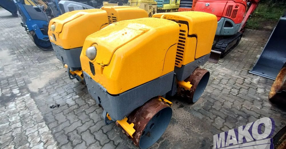 Wacker Neuson RT82-SC2 - Henger: 1 kép. Wacker Neuson RT82-SC2 - Henger: 1 kép.