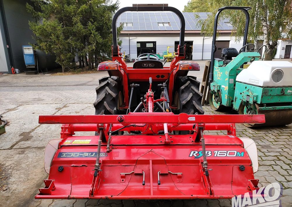 Yanmar US328 - Traktor: 3 kép. Yanmar US328 - Traktor: 3 kép.