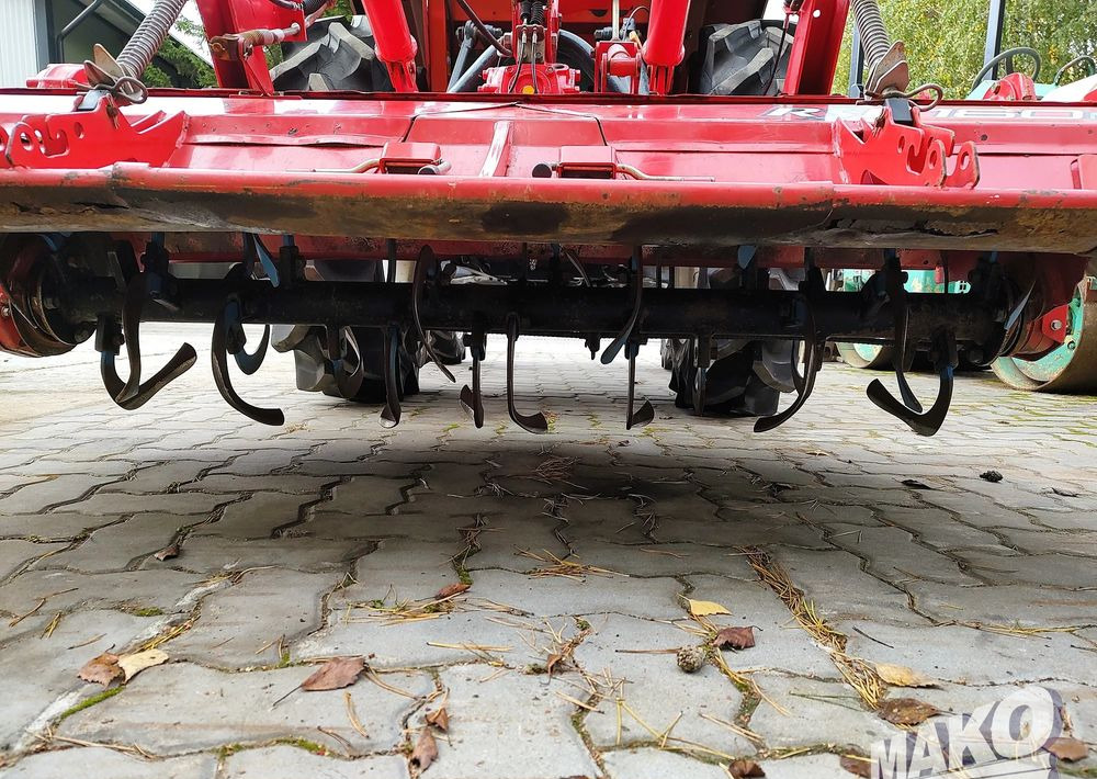 Yanmar US328 - Traktor: 4 kép. Yanmar US328 - Traktor: 4 kép.