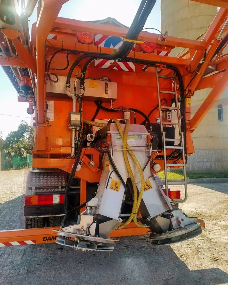 DAMMANN FEA 6024 - Repülőgép jégtelenítő: 4 kép. DAMMANN FEA 6024 - Repülőgép jégtelenítő: 4 kép.