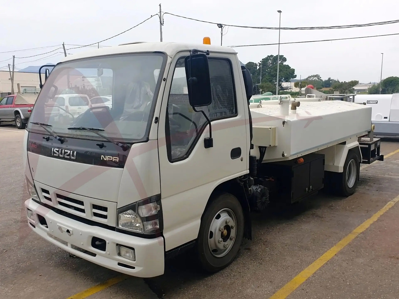 DENGE LT-01 - Toalett service autó: 1 kép. DENGE LT-01 - Toalett service autó: 1 kép.