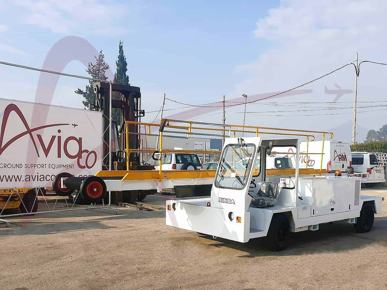 EINSA CDA-14B - Szállítószalagos jármű: 1 kép. EINSA CDA-14B - Szállítószalagos jármű: 1 kép.