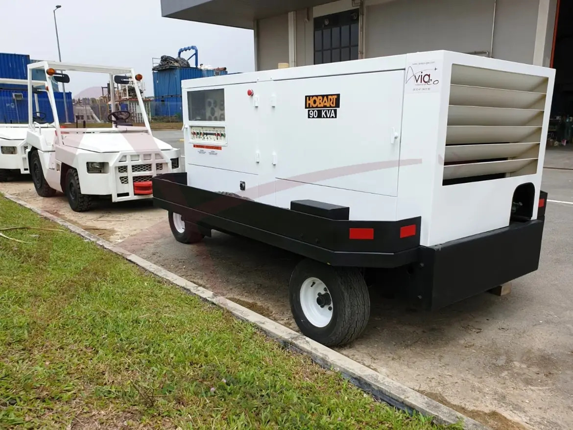 HOBART 90DZ20 - Földi áramforrás: 2 kép. HOBART 90DZ20 - Földi áramforrás: 2 kép.