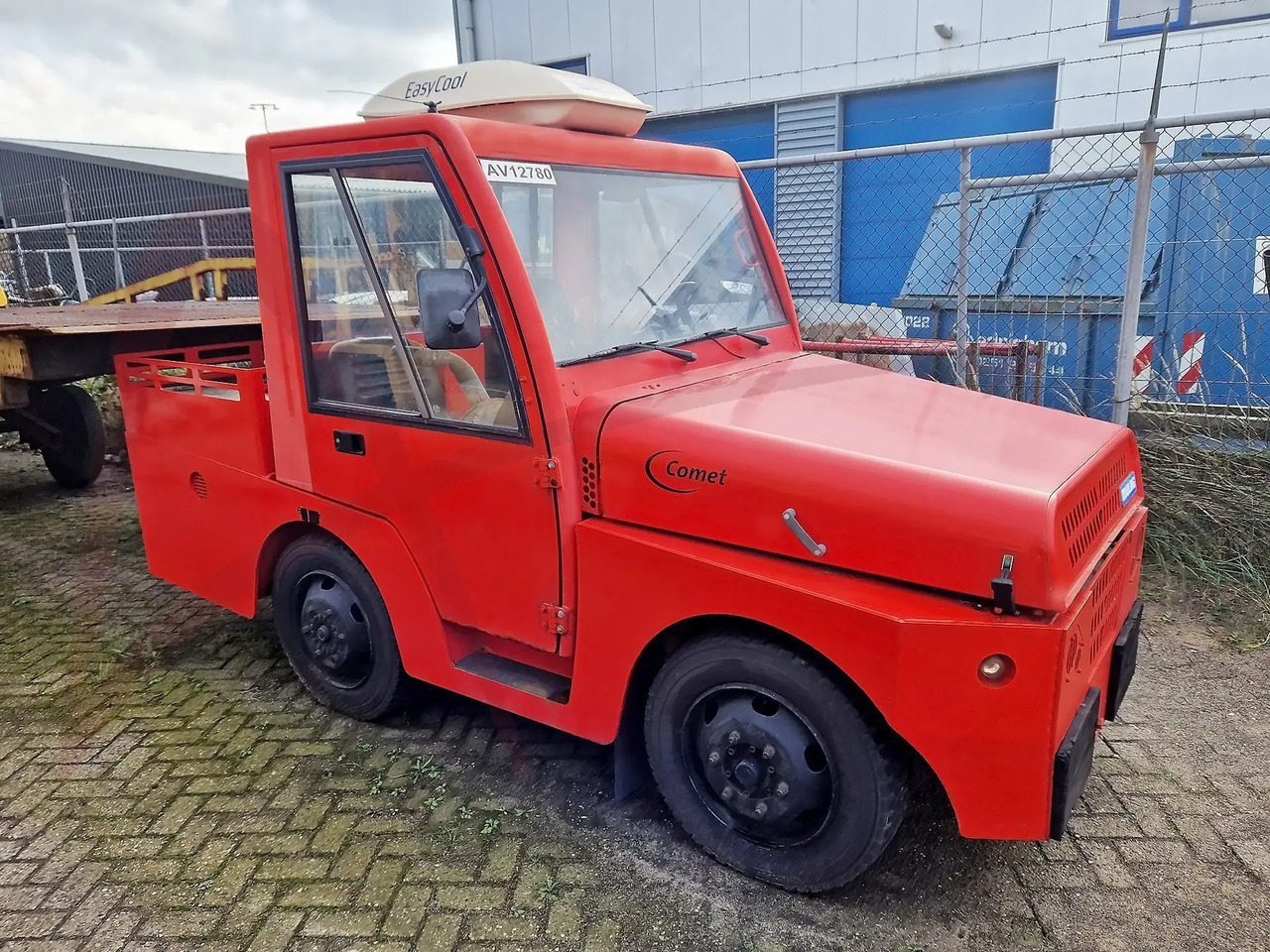 MULAG COMET 4CNG - Poggyász vontató: 1 kép. MULAG COMET 4CNG - Poggyász vontató: 1 kép.